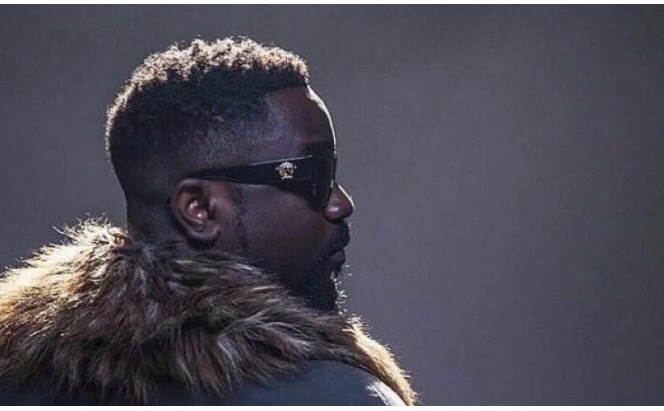 Sarkodie To Resurrect Azonto Music, Promises free verse to any artiste that will do Azonto Song
