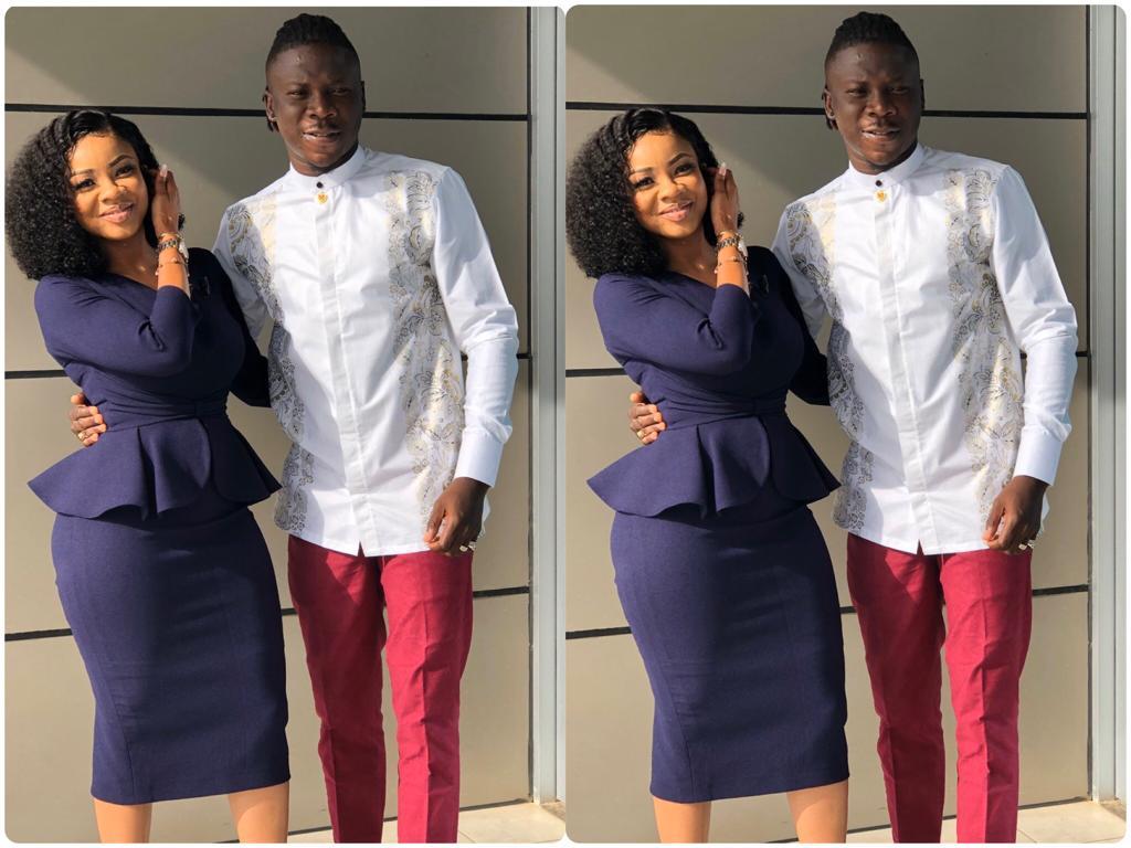 Stonebwoy Grabs Serwaa Amihere By The Waist In New Photo, Fans React
