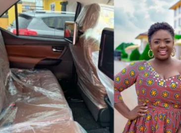 Video Of Tracey Boakye Accepting A Brand New Car From “Papa No” Surfaces Online