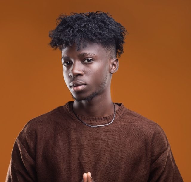 Yaw Darling drops first single under Sky Entertainment, “Pull Up” – LISTEN
