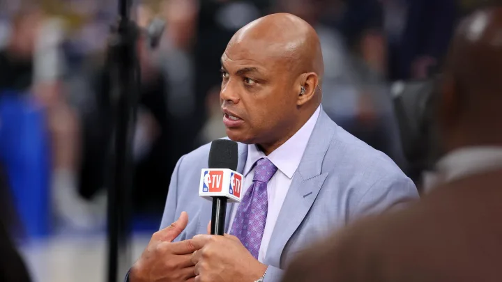 Charles Barkley Biography, Stats, Height, Weight, Position, Wife, siblings & More