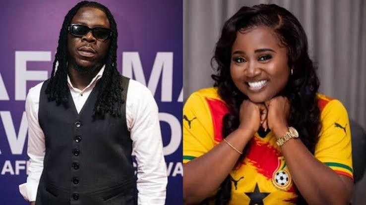 Stonebwoy doesn’t rely on PR stunts for publicity – Vida Adutwumwaa